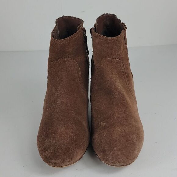 Violet & Red Wedge Brown Suede Leather Women's Ankle Boots - Picture 9 of 16